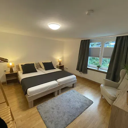 Gemuetliche Terassenwohnung Mit Rustikalem Charme * Бад-Гарцбург