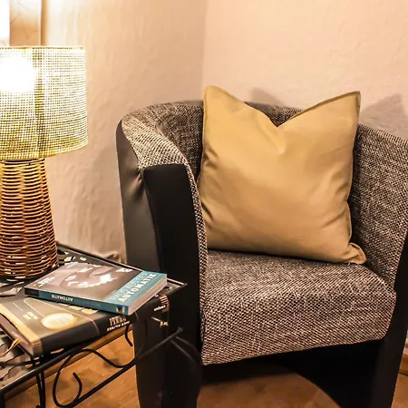 Апартаменты Gemuetliche Terassenwohnung Mit Rustikalem Charme Бад-Гарцбург